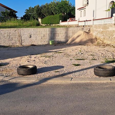 Apartmani Ana-Lora Lopar Bagian luar foto